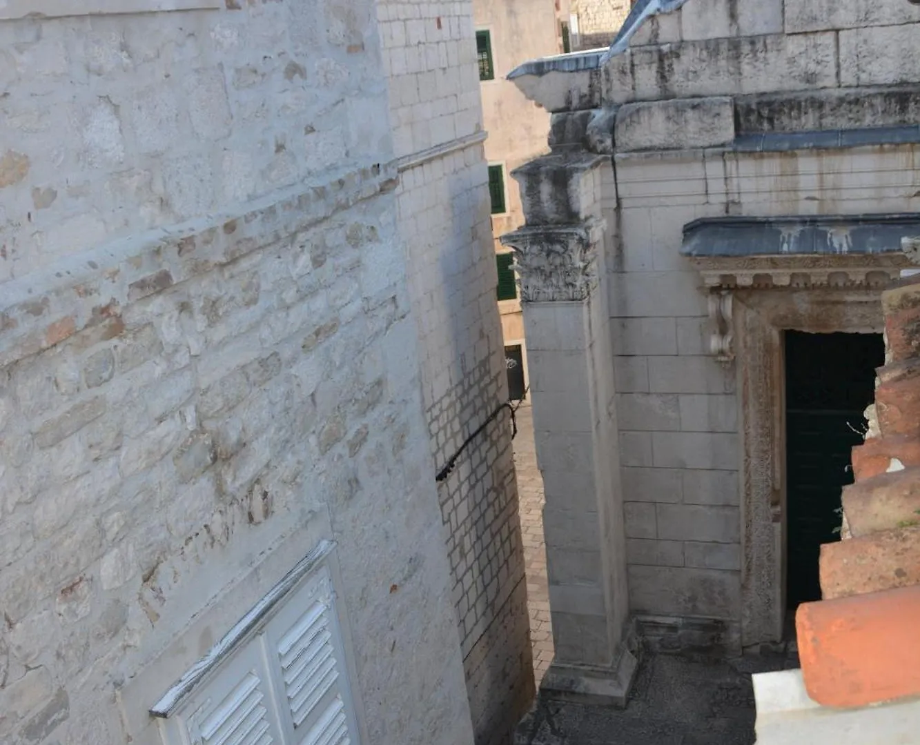 Largo Apartment In The Heart Of Diocletian Palace Split