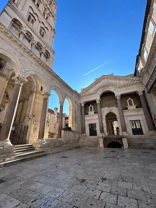 Largo Apartment In The Heart Of Diocletian Palace Split Croatia